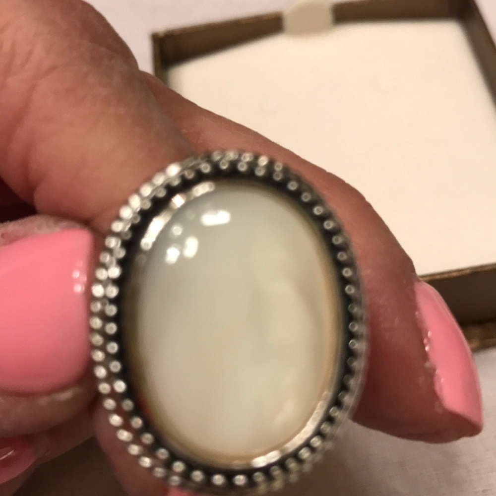 New Silver Ring - Picture 3 of 3